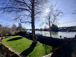 Photo 8- click for photo gallery